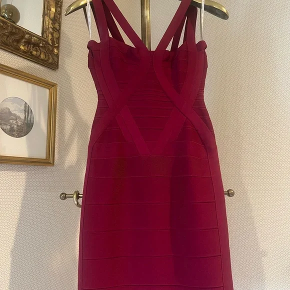 bodycon dress herve leger THE REMI GOWN